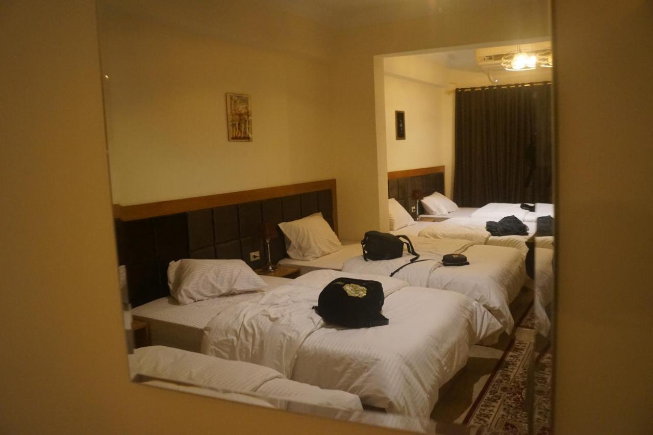 Draz Pyramids View Bed & Breakfast Kafret el-Gabal 외부 사진