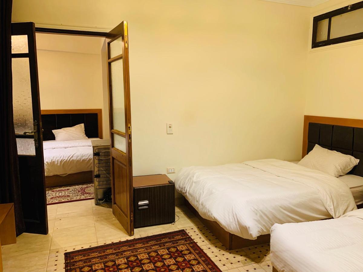 Draz Pyramids View Bed & Breakfast Kafret el-Gabal 외부 사진