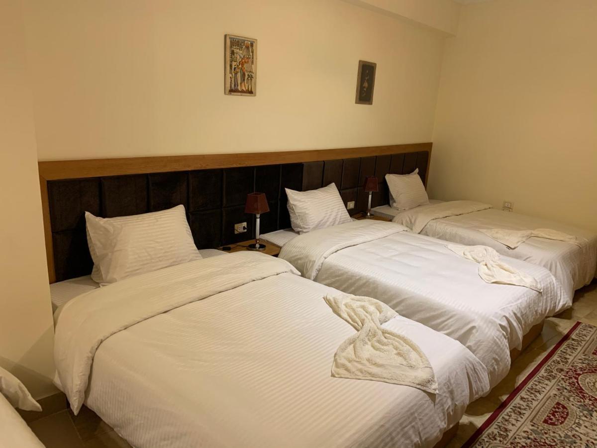 Draz Pyramids View Bed & Breakfast Kafret el-Gabal 외부 사진